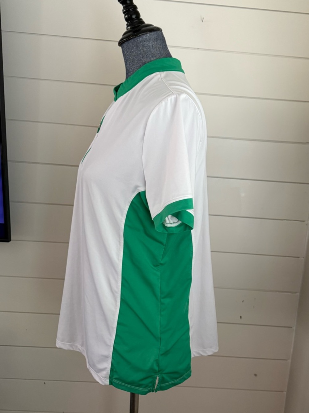 Lillie Green golf Women’s shirt - Picture 2 of 5
